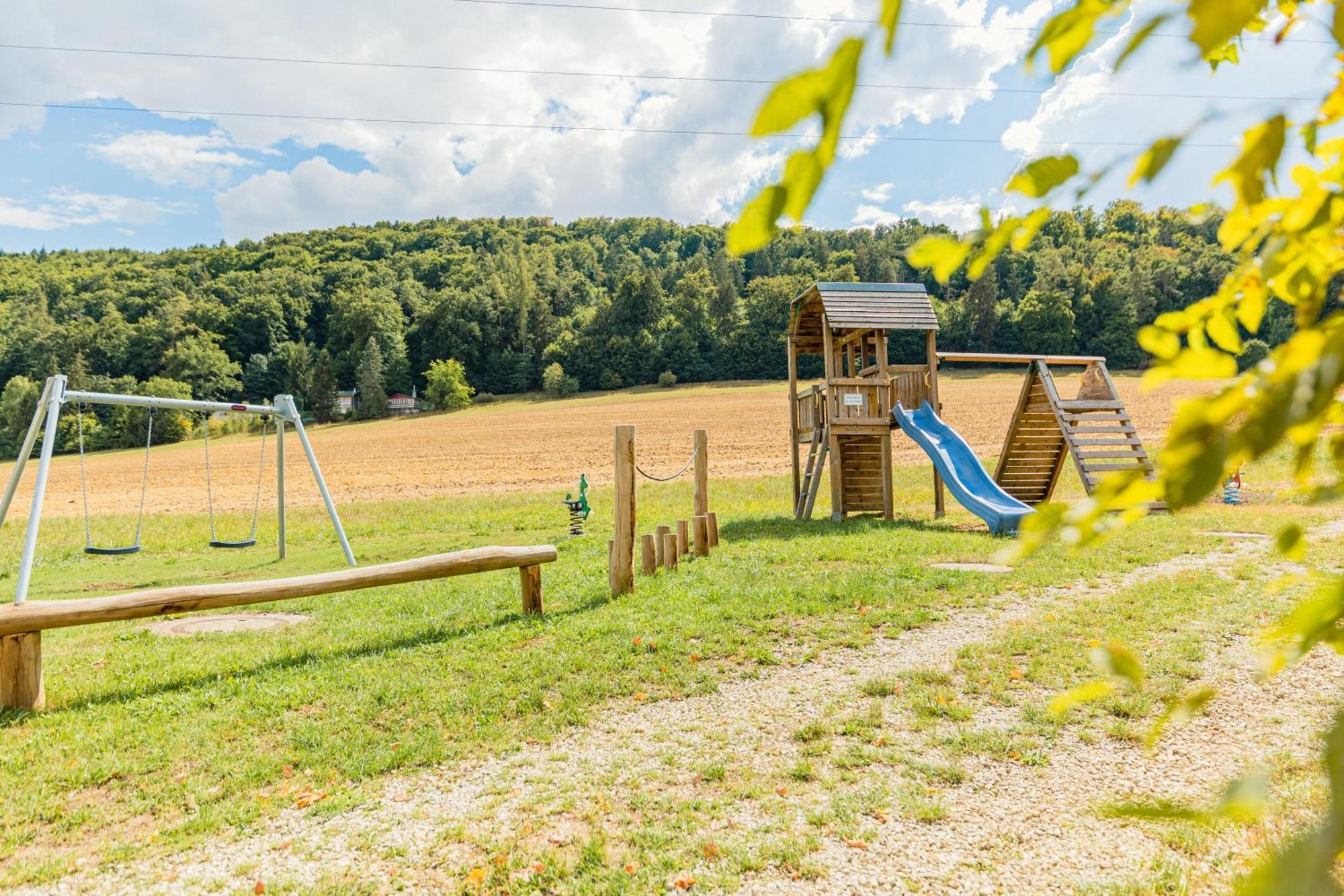 Fruehstueckspension Spitzauer Nittendorf Luaran gambar